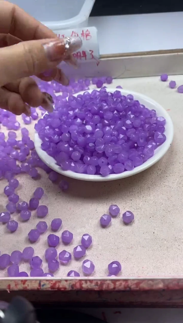 【闪购商品】玛瑙/玉髓颈饰未镶嵌w2397冰紫罗兰切面8mm*30颗