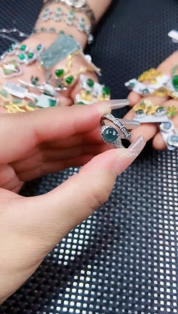 【闪购商品】翡翠戒指未镶嵌111111111