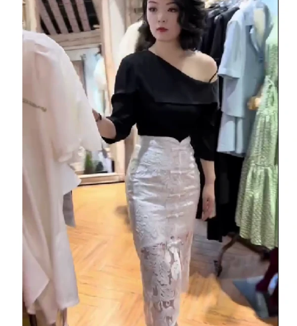 2025春季新款时尚女装网红潮流一字肩打底衫半身裙两件套Su