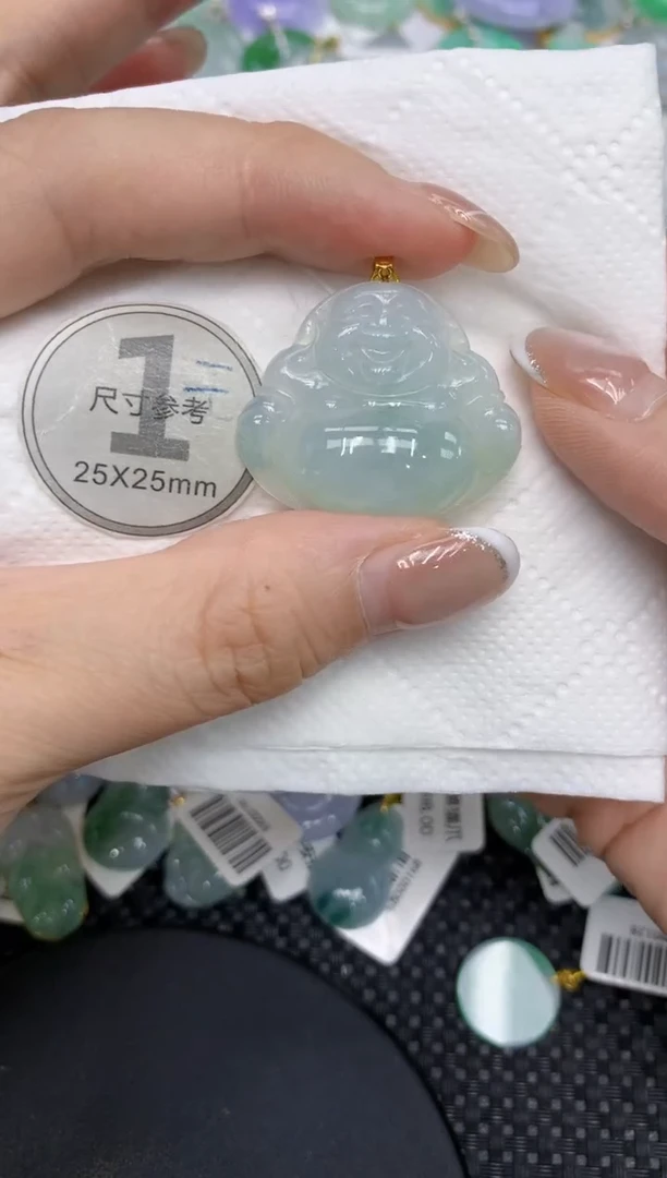 颈饰18K金镶嵌翡翠111111