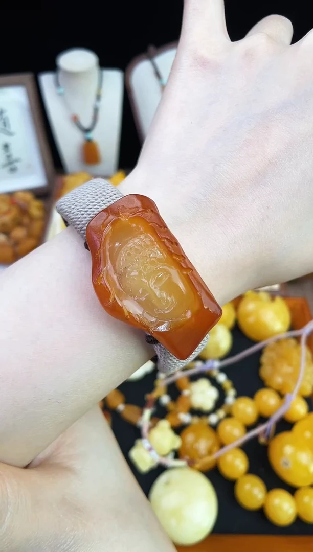琥珀未镶嵌珠宝奇石柒月