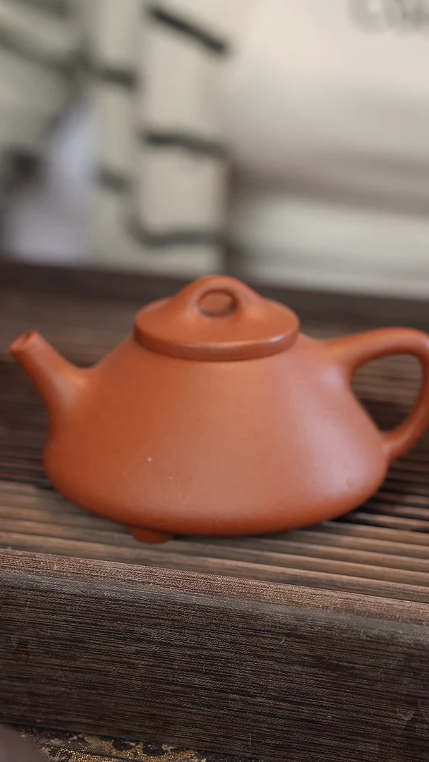 茶壶紫砂子冶石瓢 红清水 半手工 240cc