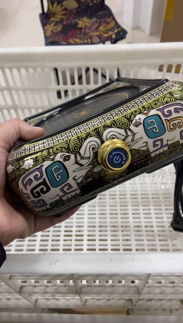 无运费险有瑕疵的摄影的产品有使用过的痕迹有点脏介意勿拍