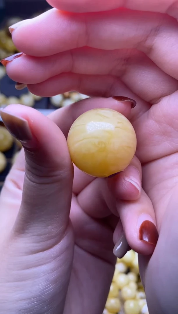 【闪购商品】琥珀裸石未镶嵌大小姐珠宝55