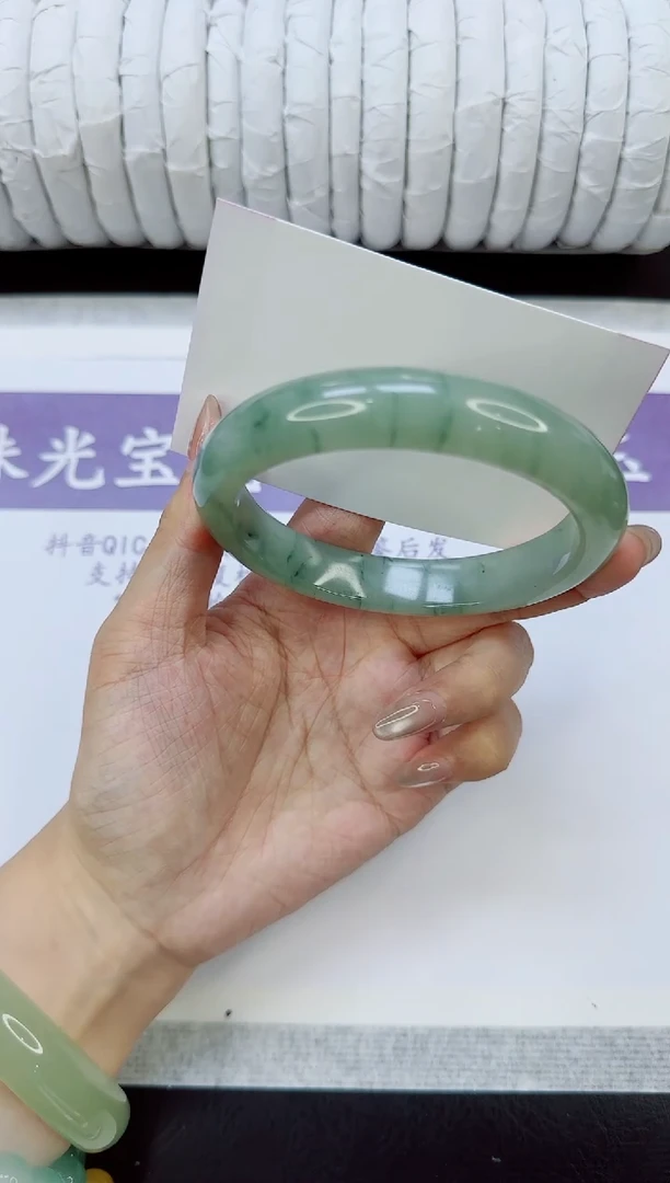 未镶嵌手镯石英质玉54/65.2