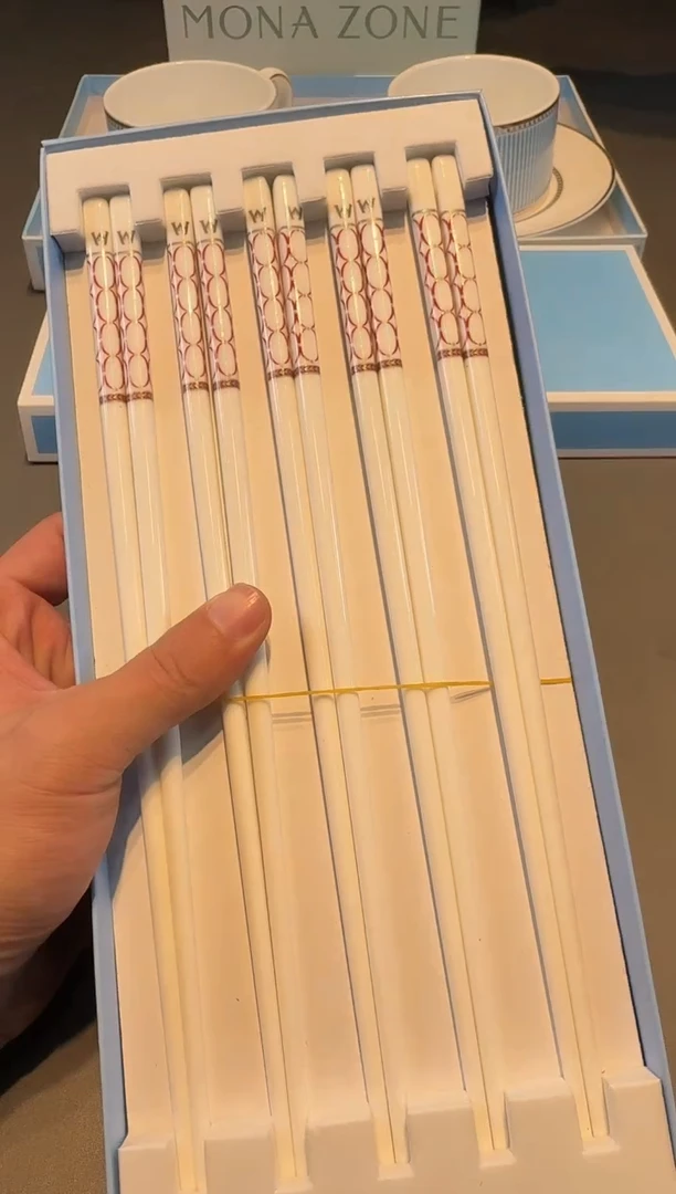 【闪购商品】瓷片新号开播啦全场福利保正保真