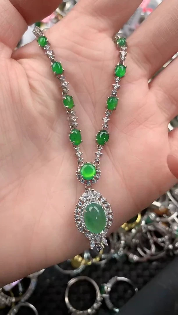 银S925镶嵌戒指翡翠444              3