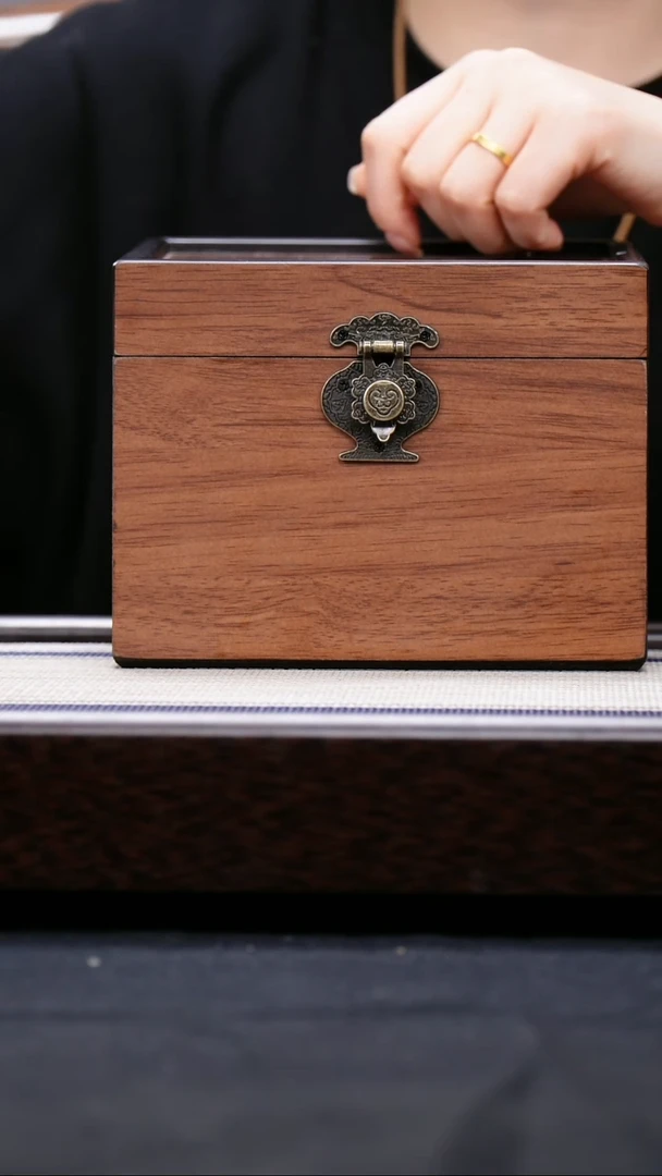 【闪购商品】紫砂茶壶6号四号低槽青破价盒子