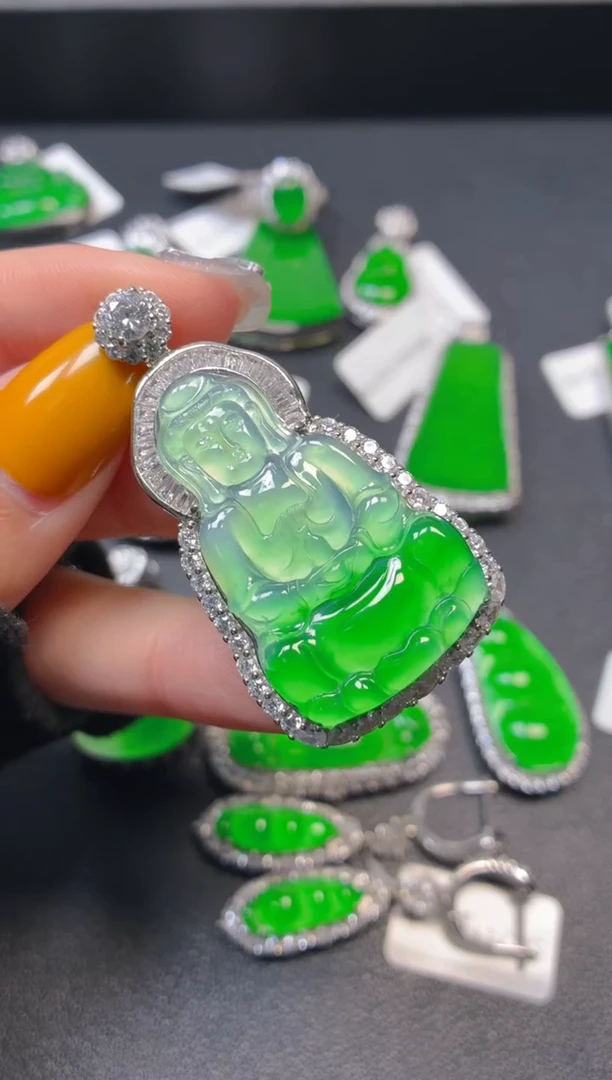 吊坠(不含链)银S925镶嵌翡翠1