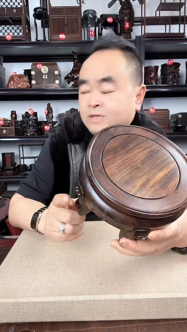 【闪购商品】木2267老李红木工艺品