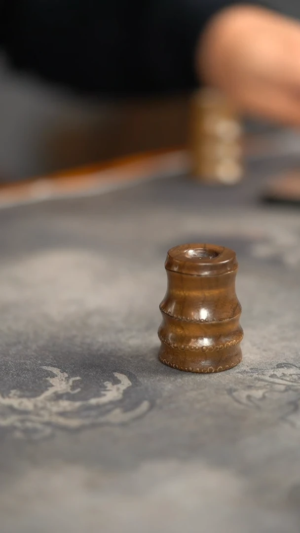 【闪购商品】金丝楠木雕564号阴沉料手工竹节盖置