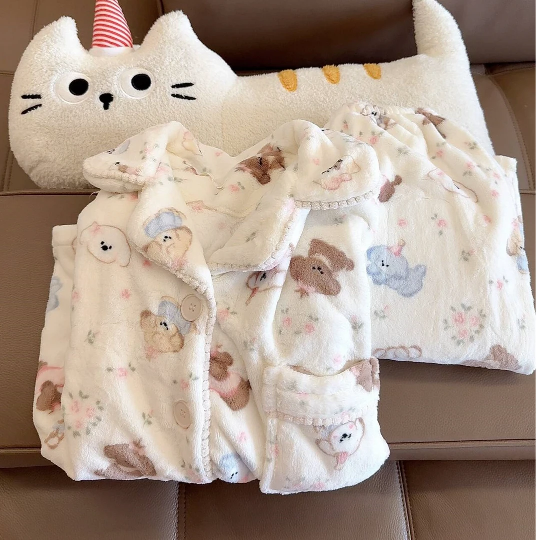 睡衣女秋冬季法兰绒加绒加厚可爱卡通小狗冬天珊瑚绒保暖家居服