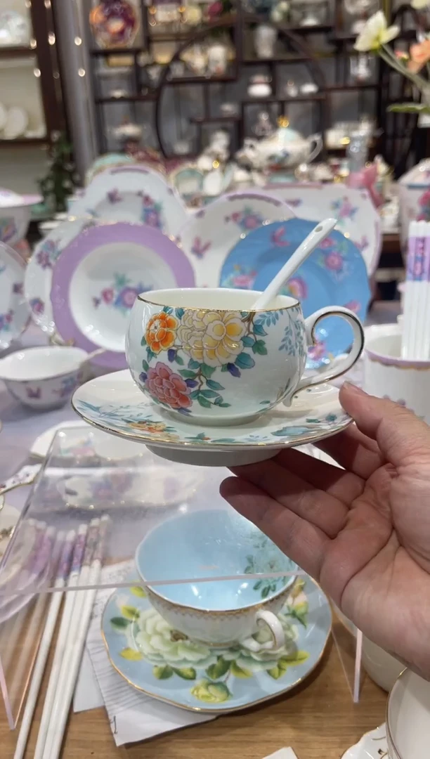 45%以上骨粉骨瓷圆球杯碟配白勺