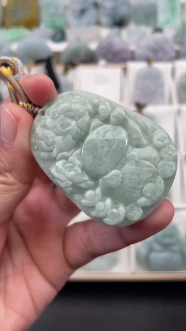 颈饰未镶嵌翡翠天然缅甸翡翠A货32