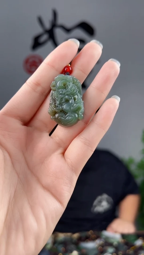 和田玉未镶嵌颈饰拍一发一，多样性发货