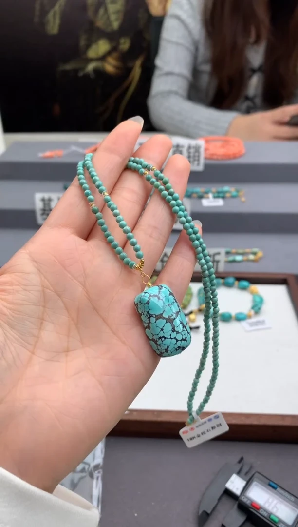18K金镶嵌绿松石套链茜.B154