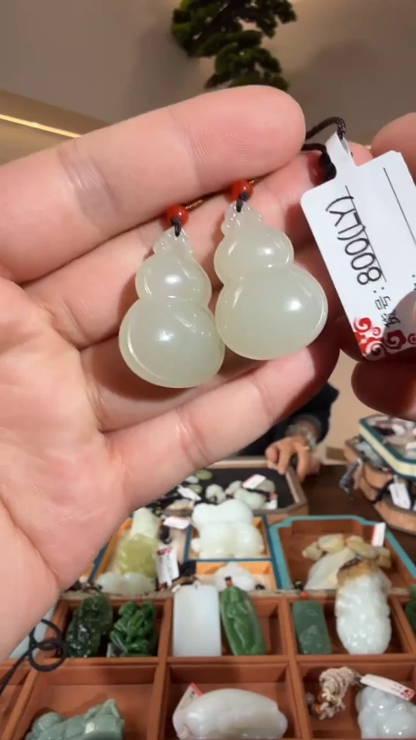 颈饰未镶嵌和田玉多样性发货其中一件LY