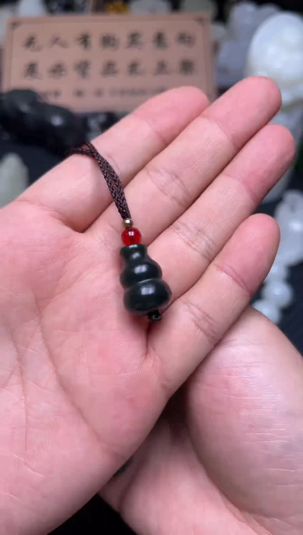 未镶嵌和田玉挂件传奇珠宝玉石玉器