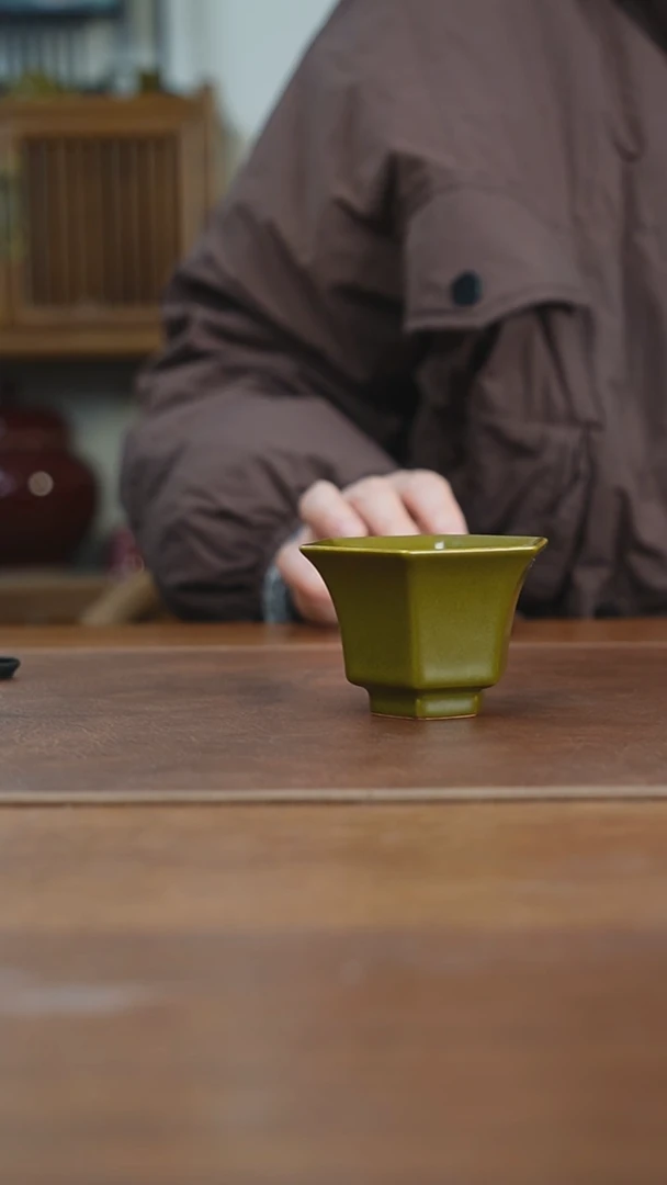 【闪购商品】杯景德镇茶叶末六方杯