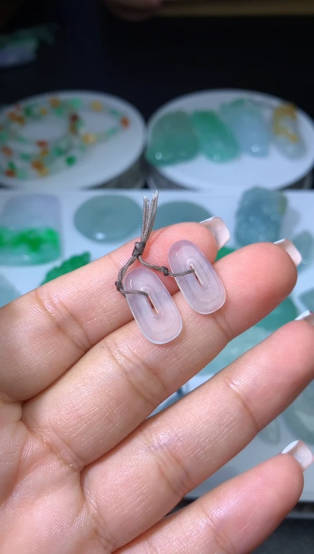 未镶嵌定制翡翠毛货