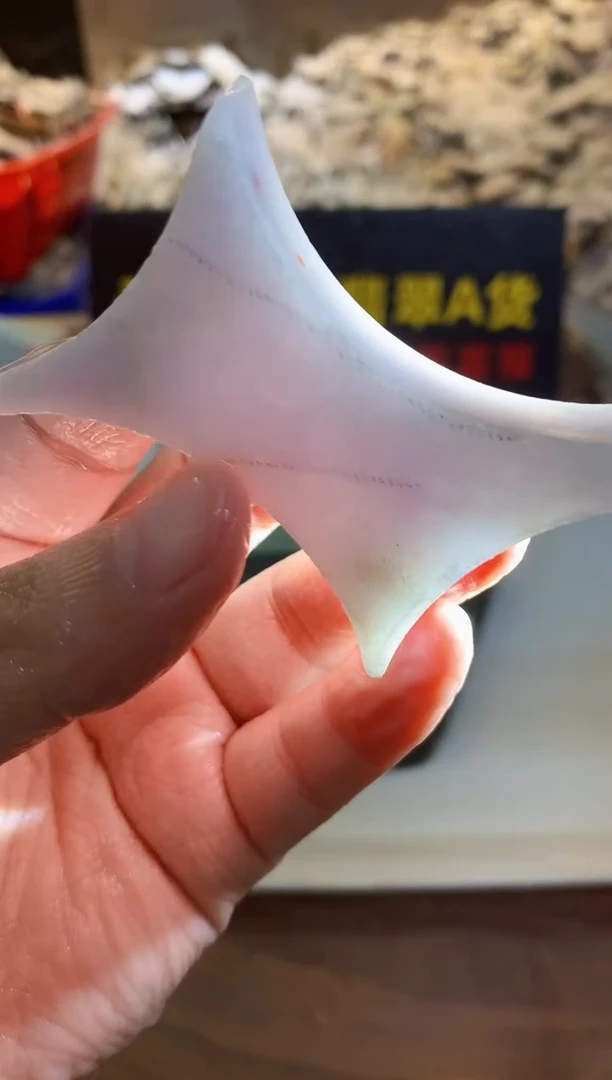 翡翠裸石小****，0东0翡翠珠宝43