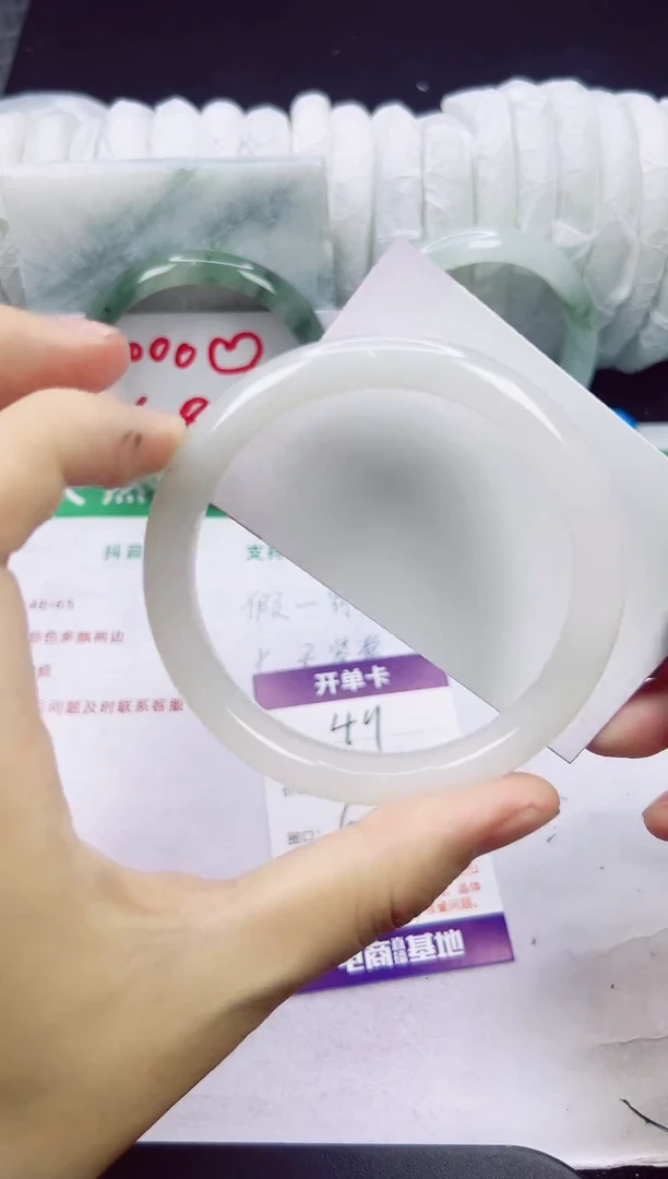 未镶嵌手镯石英质玉49-60/61