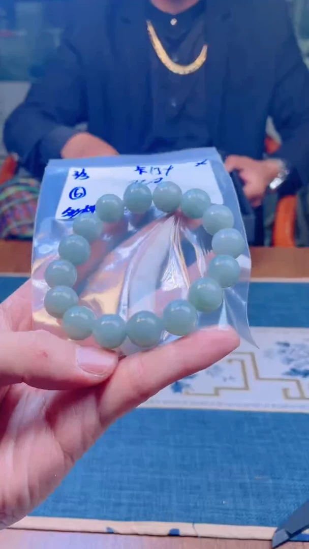 【闪购商品】定制翡翠未镶嵌天然缅甸a货翡翠 多样性发货