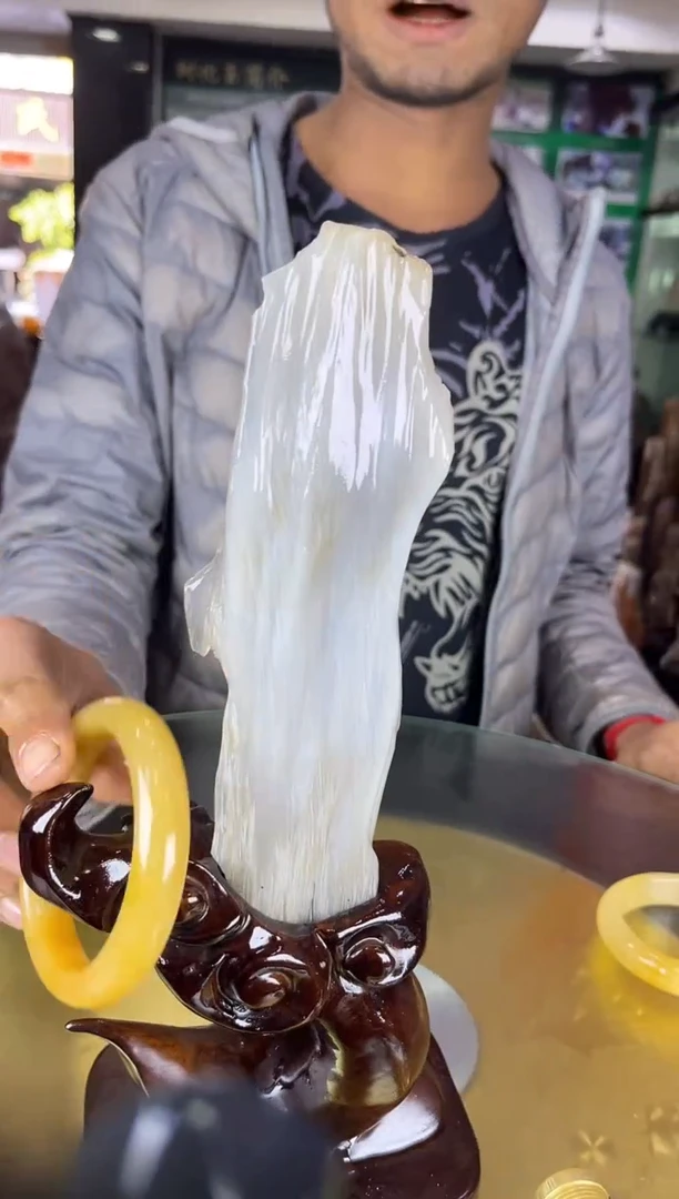 缅甸天然树化玉摆件