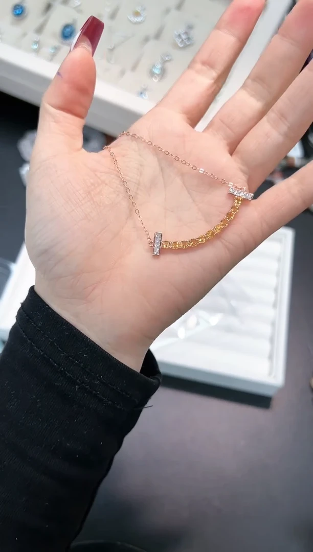 【闪购商品】黄晶套链银S925镶嵌26b多样性发其一/1套