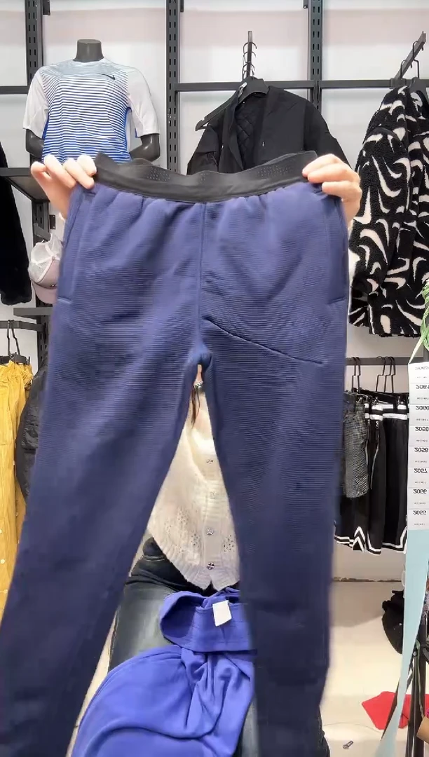 2055编码  瑕疵直播间过款为准 尺码