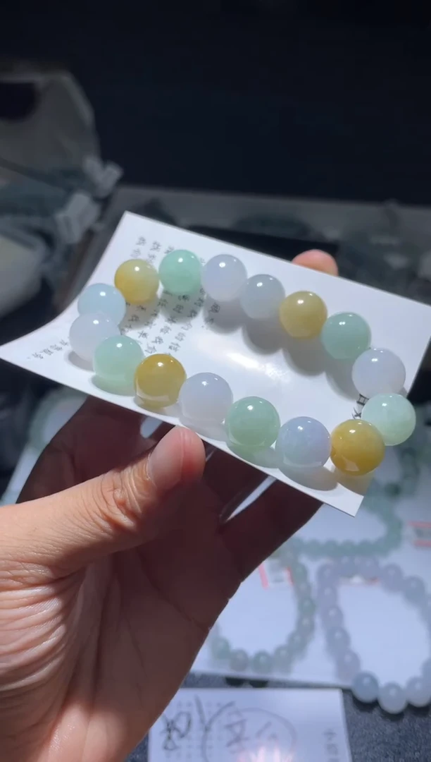 未镶嵌定制翡翠翡翠手串