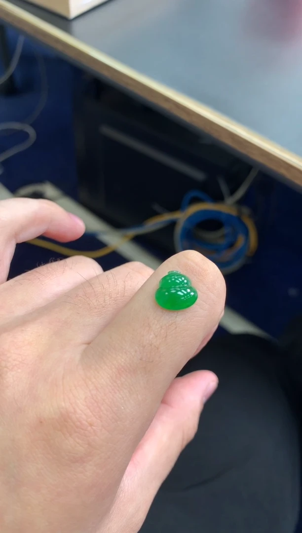 【闪购商品】定制翡翠未镶嵌翡翠