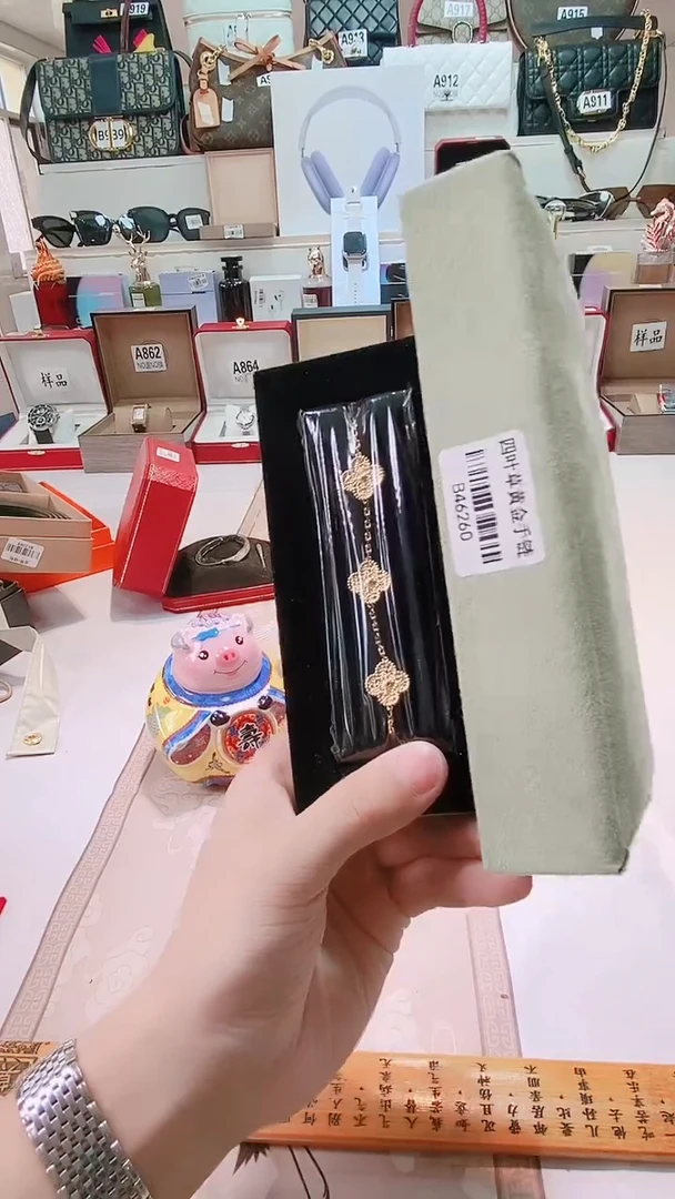 瓷片瓷器 库房到期 全部地板价@@1