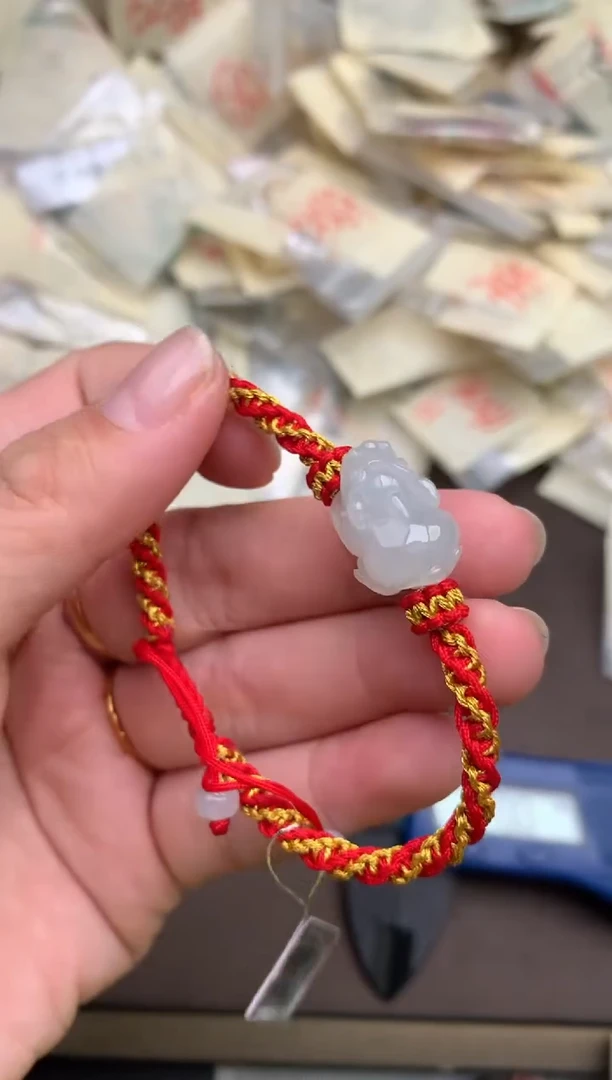 翡翠挂件未镶嵌—