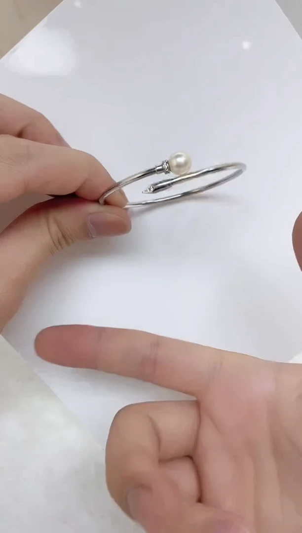 银S925镶嵌海水珍珠手镯海水珍珠手镯