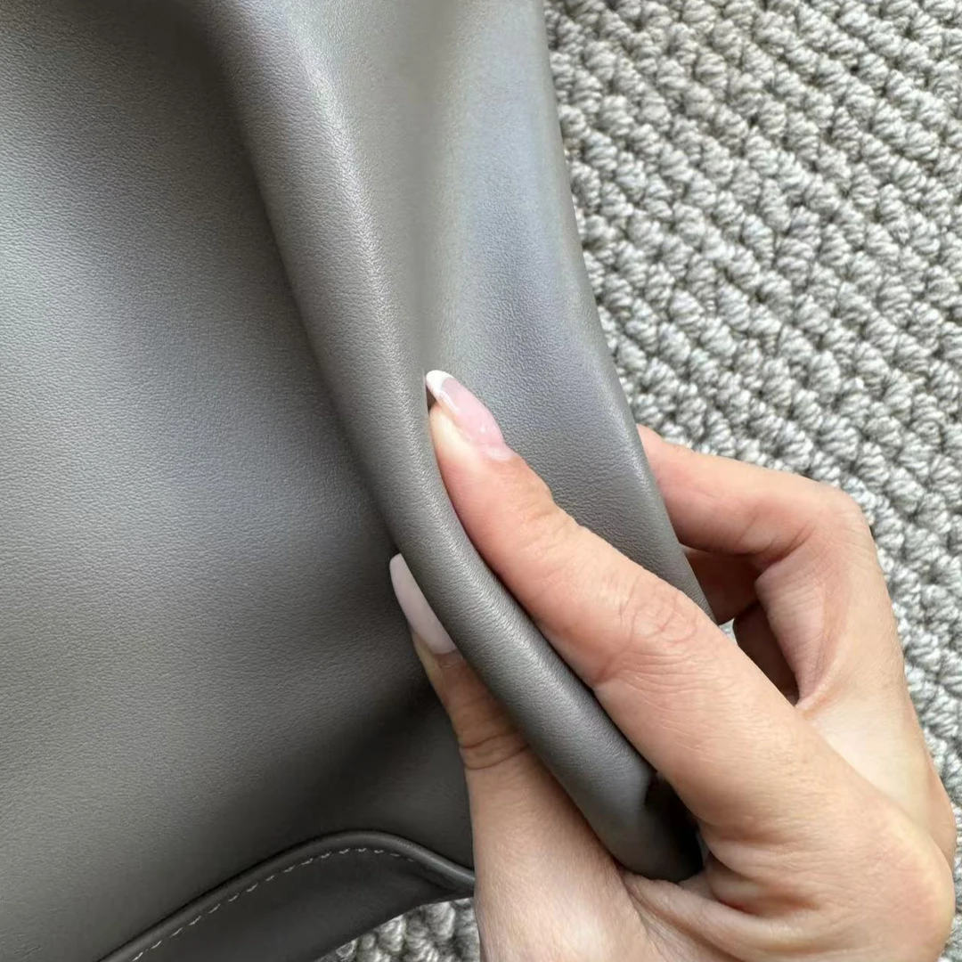 【包包新款】小众简约腋下包大容量托特