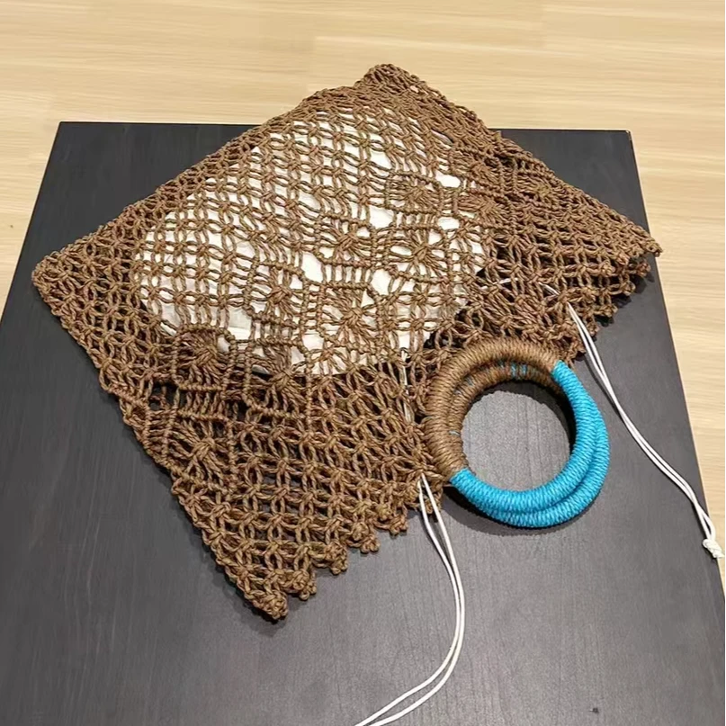 《嘉怡推荐》女士夏季镂空手提包