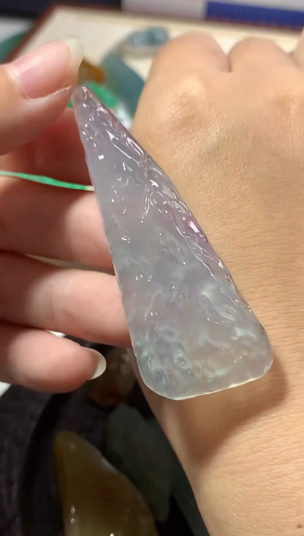 【闪购商品】翡翠颈饰未镶嵌吊坠