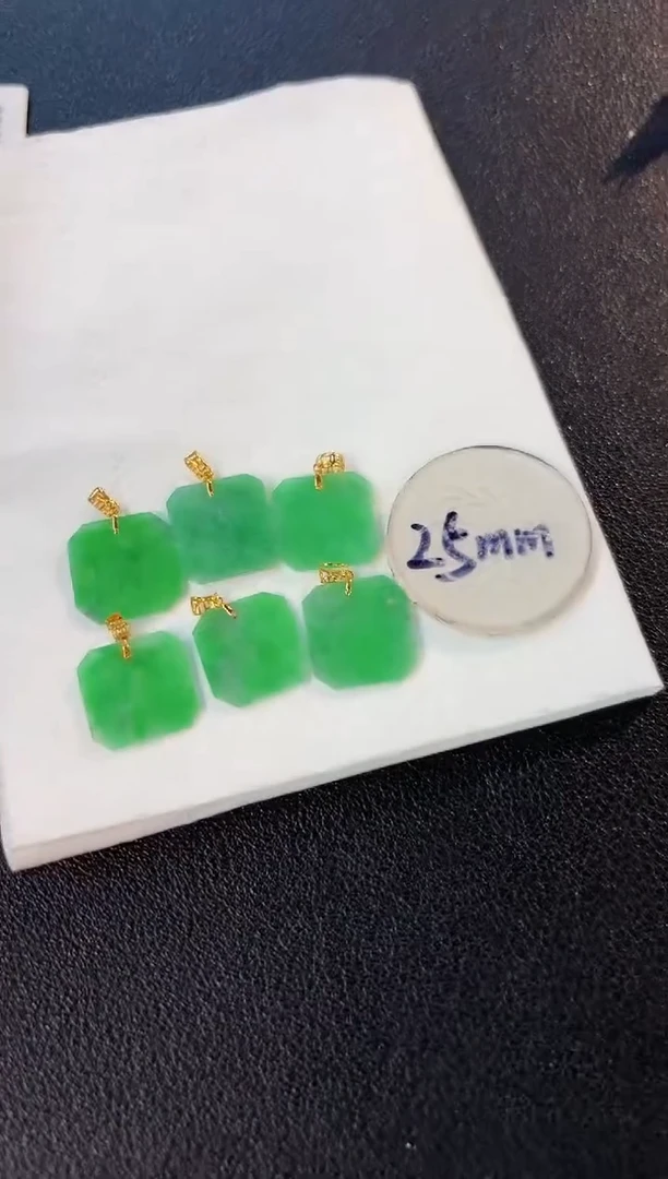 【闪购商品】翡翠颈饰18K金镶嵌缅料A货/多样性发货/一件