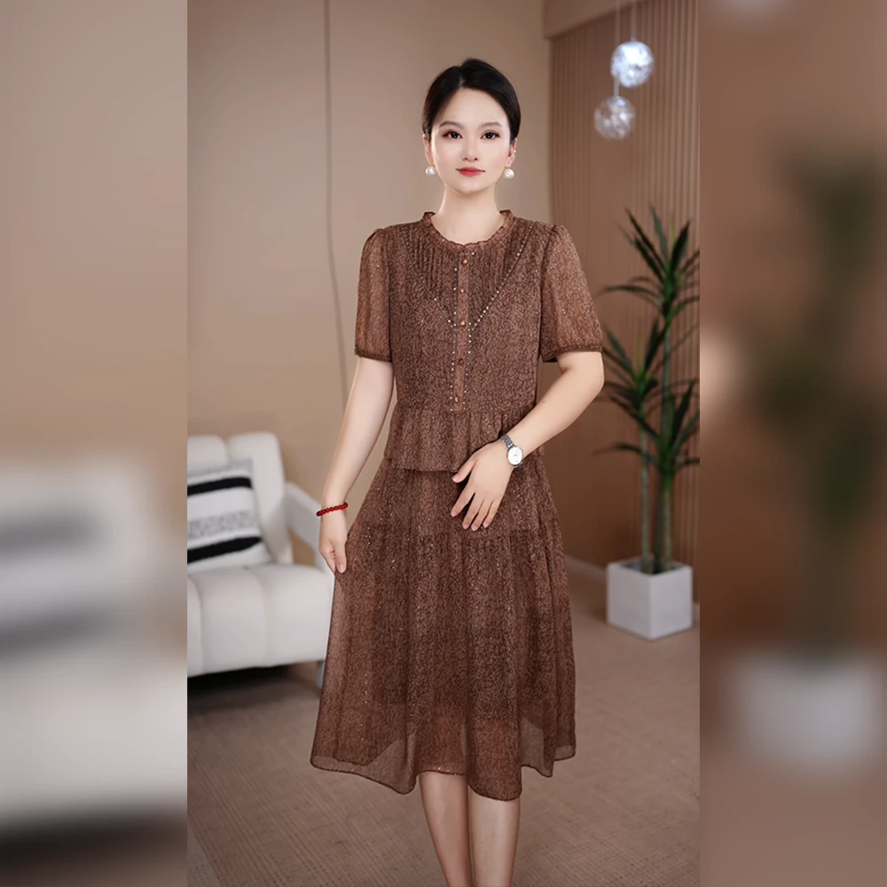 2025年爆款女士夏季轻奢A字连衣裙妈妈装高级洋气遮肚子时尚百搭