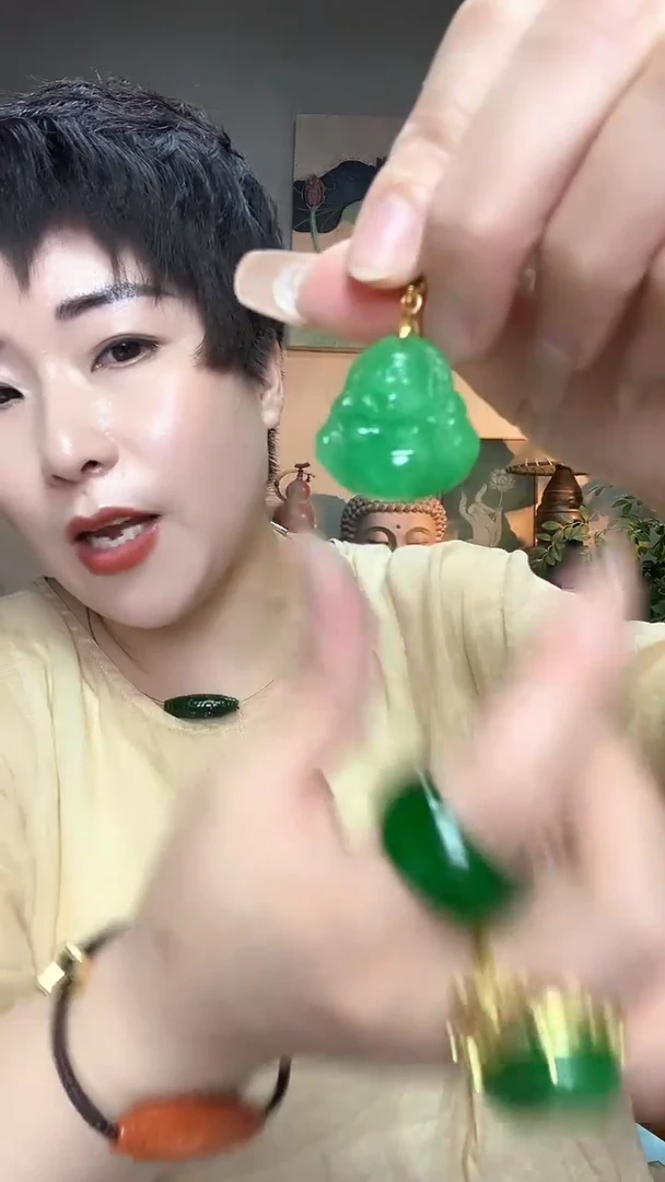 吊坠(赠链)合金翡翠849