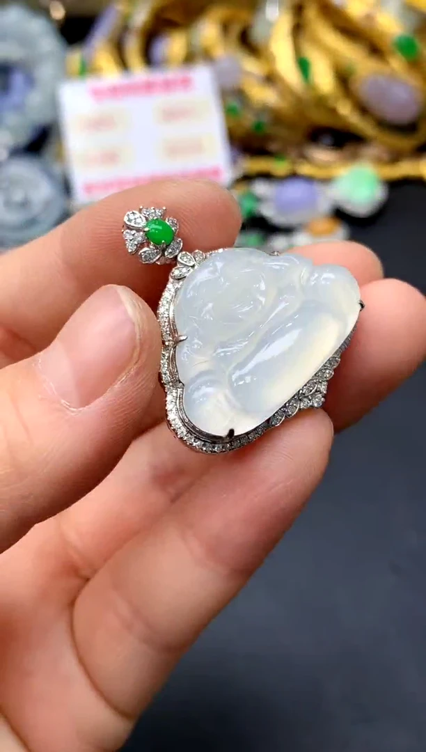 颈饰18K金镶嵌翡翠133-中国好珍宝