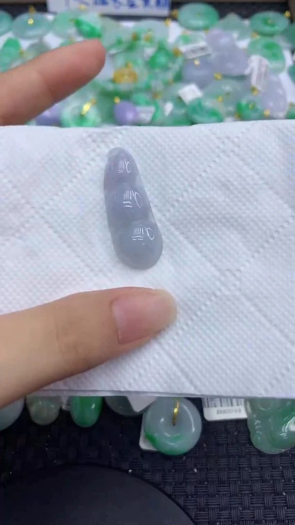 颈饰未镶嵌翡翠天然缅甸A货翡翠