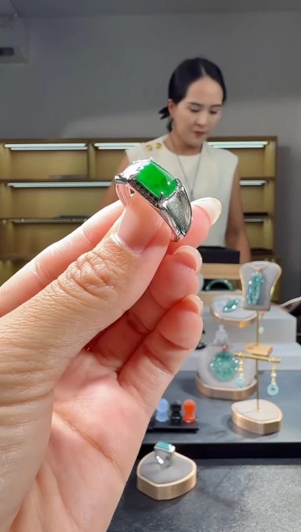 吊坠(不含链)银S925镶嵌翡翠戒指