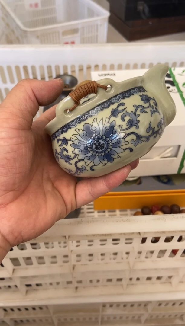杯无运费险有瑕疵的摄影的产品有使用过的痕迹有点脏介意勿拍
