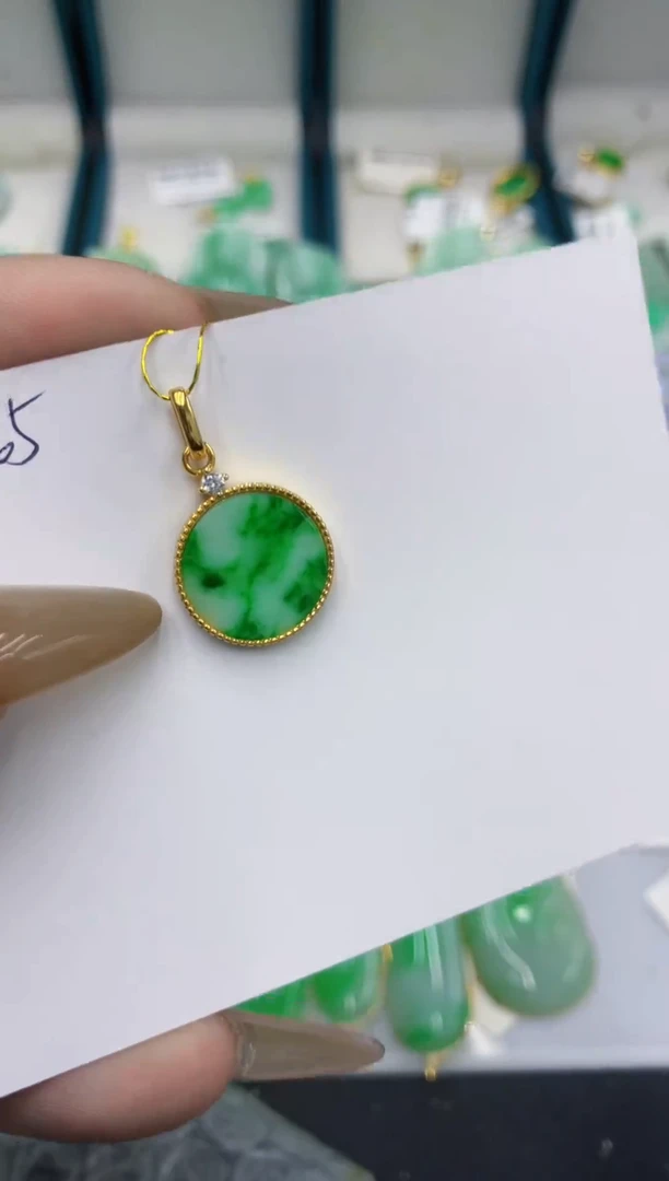 颈饰未镶嵌翡翠111111