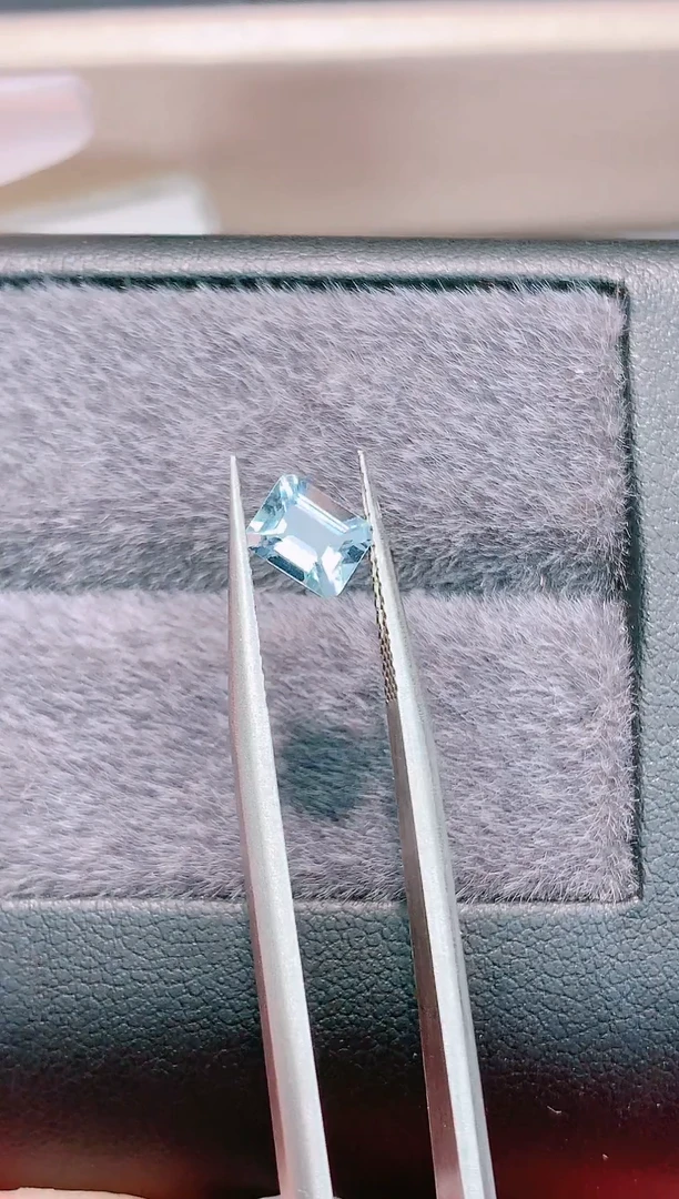 裸石海蓝宝石祖切0.65ct
