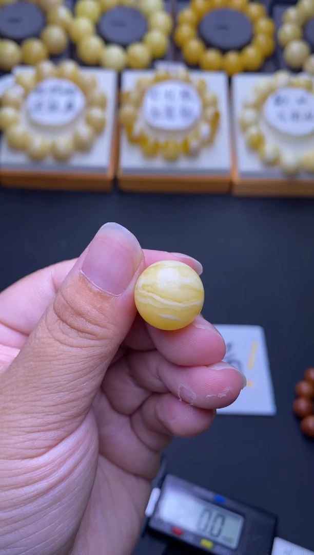 裸石琥珀未镶嵌大小姐珠宝严选23