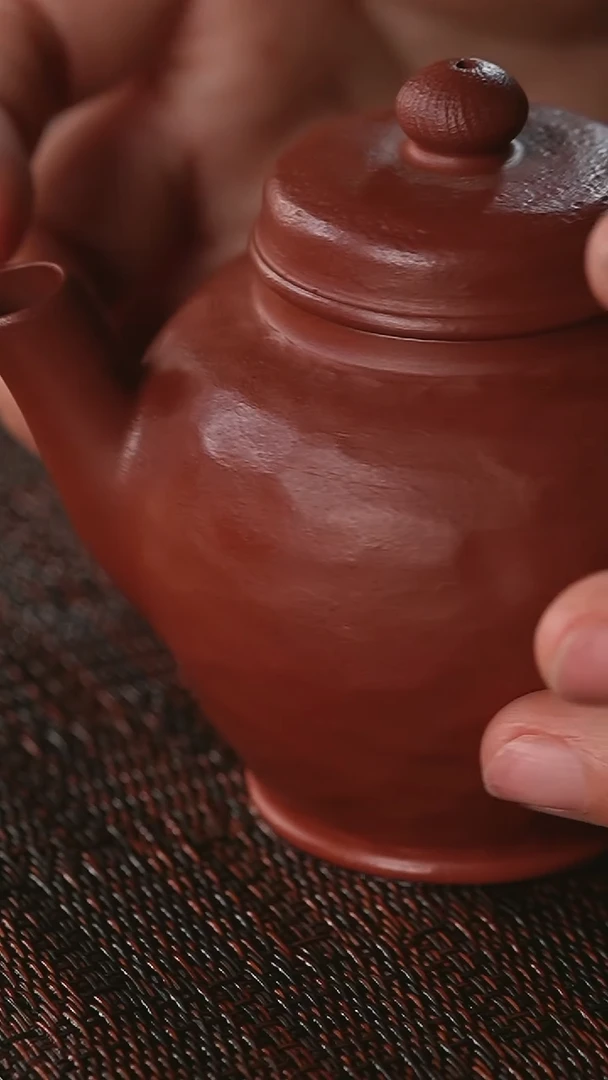 【闪购商品】紫砂茶壶 高宫灯 野山红泥 190cc