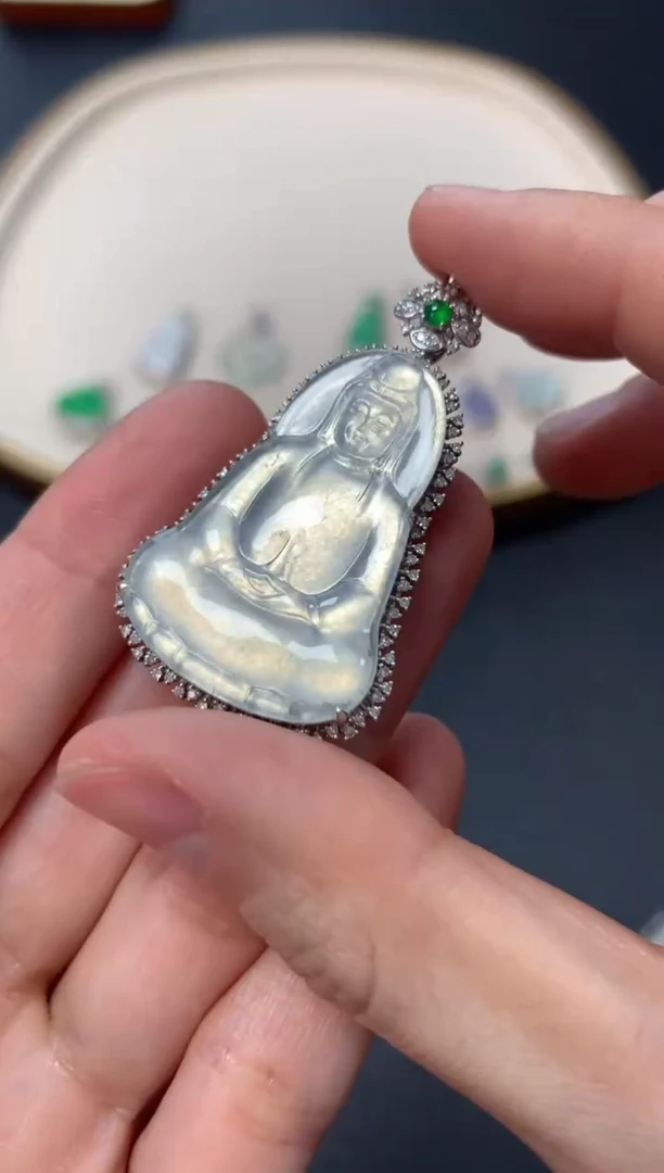 【闪购商品】翡翠吊坠(不含链)18K金镶嵌12800